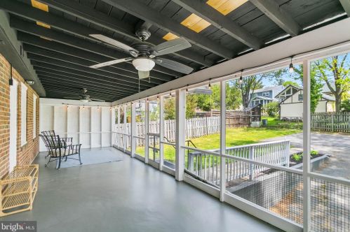 9111 Louis Ave, Silver Spring MD  20910-2129 exterior