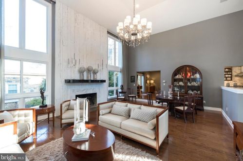 398 Lakeside Rd, Ardmore PA exterior