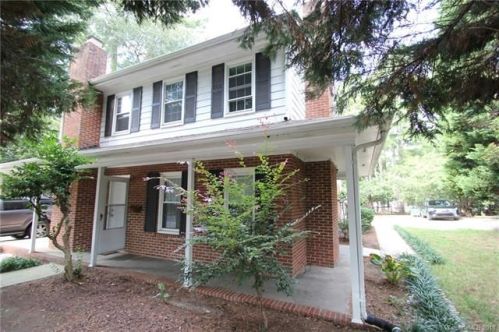 10700 Blue Heron Dr, Charlotte, NC 28226-4617