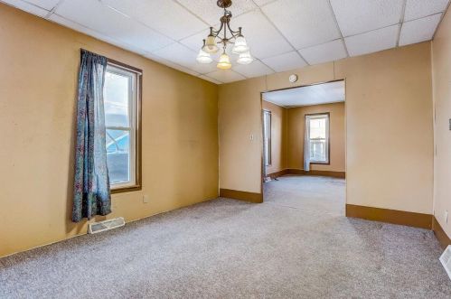 804 5 St, Watertown WI 53094-4601 exterior