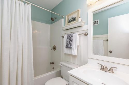 107 College Ave, Saint Louis MO 63136-2608 exterior