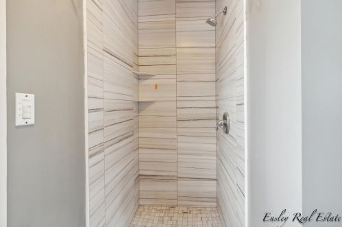 305 Pne St, Big Rapids MI 49307-1361 exterior