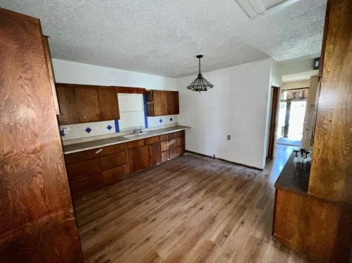 1107 Remington St, Graham TX 76450-2721 exterior