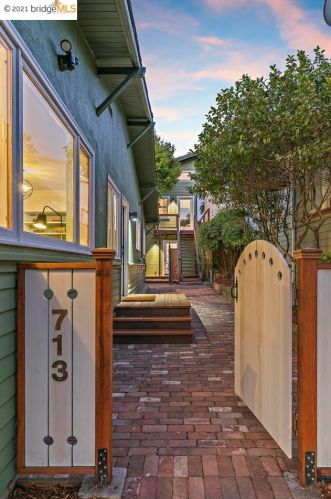 713 Peralta Ave, Berkeley, CA 94707-1817