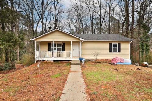 3384 Newcastle Way, Lithonia GA  30039-4637 exterior