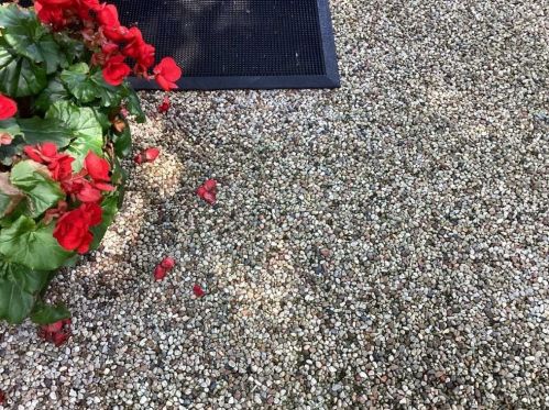 114 Oak Hill Rd, Pittsburgh PA  15238-3016 exterior