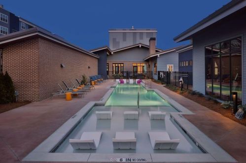 100 Fulton St, Atlanta GA  30312 exterior