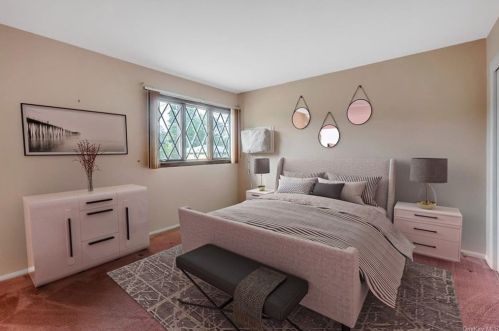 177 Charles Blvd, Valley Cottage NY 10989-2438 exterior