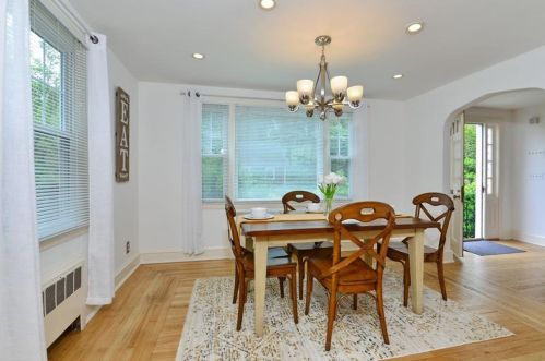 41 4th St, Providence RI 02906-3756 exterior