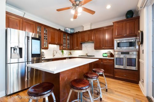 1413 Pr Ave, Chicago IL 60628-6232 exterior