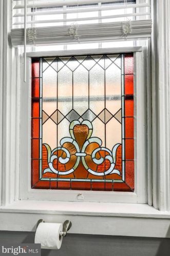 405 King St, Lancaster PA 17602-3004 exterior