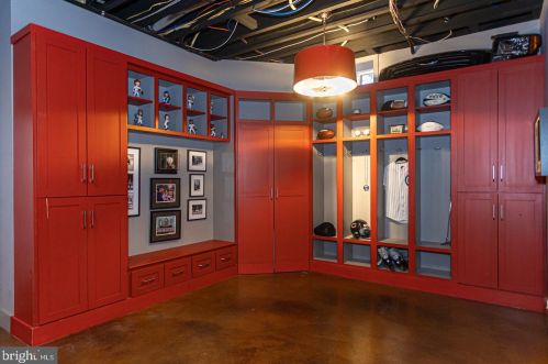 1593 Wrightstown Rd, Upper Makefield PA 18940-2814 exterior