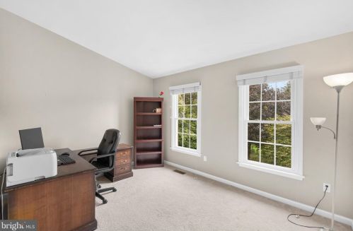 10158 Bracken Dr, Ellicott MD  21042-1675 exterior