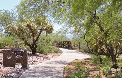 641 Paseo Del Prado, Green Valley AZ 85614-1974 exterior