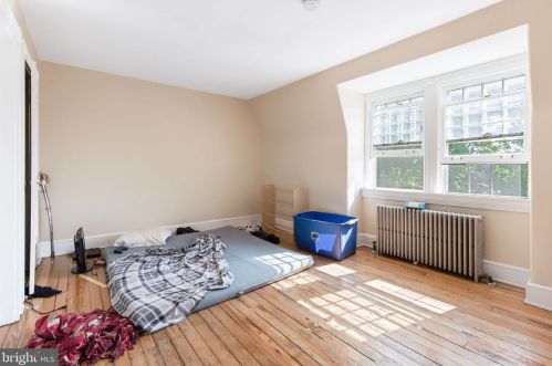 247 Ross St, Lancaster PA 17602-1940 exterior