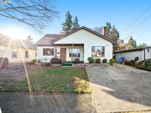 8928 Couch St, Portland OR  97230-2537 exterior