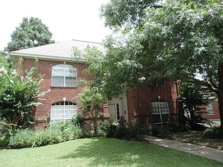 3614 Laurel Hollow Dr, Spring, TX 77388-5039