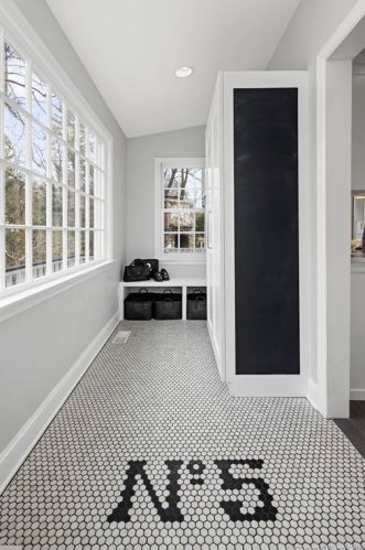 5 Mansfield Pl, Westport CT  06880-5045 exterior