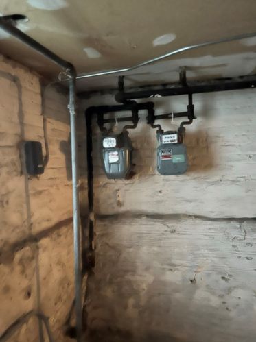 7527 Champlain Ave, Chicago IL 60619-2222 exterior