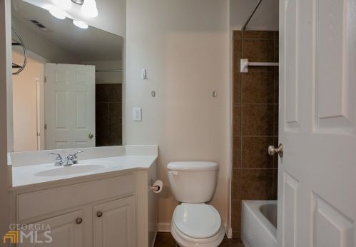 3112 Dawson Blvd, Atlanta GA 30331-6300 exterior