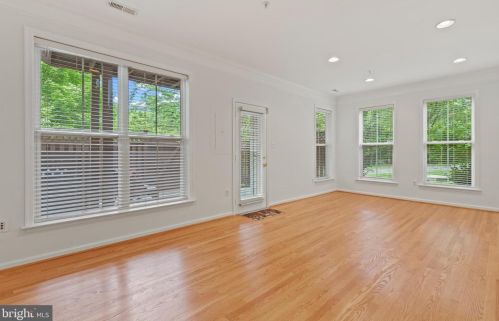 252 Murtha St, Alexandria VA 22304-8613 exterior