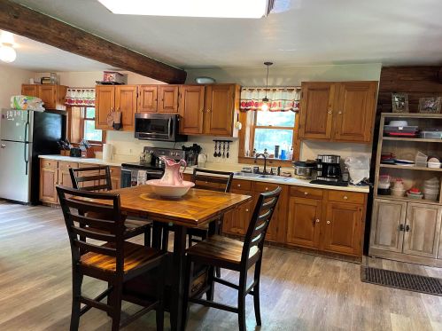 225 Mutton Rd, Concord, NH 03303-7332