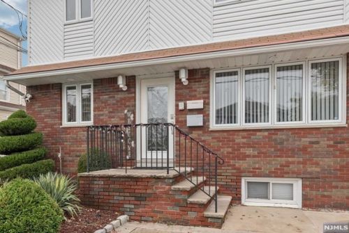 46 Stanley St, West Paterson NJ  07424-1559 exterior