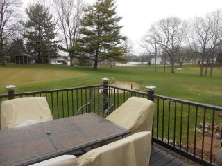 2018 Blue Lac Dr, Haslett MI  48840-9566 exterior