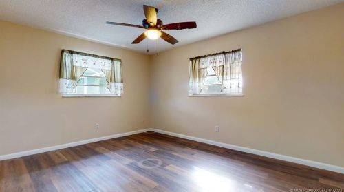 765 Byron St, Fort Pierce FL 34983-1921 exterior