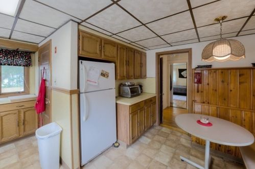 19 Highland Ter, Worcester MA 01602-4202 exterior