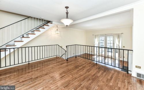 120 Princess St, Alexandria VA  22314-2325 exterior