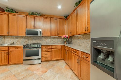 907 Night Heron Dr, Green Valley AZ 85614-6016 exterior