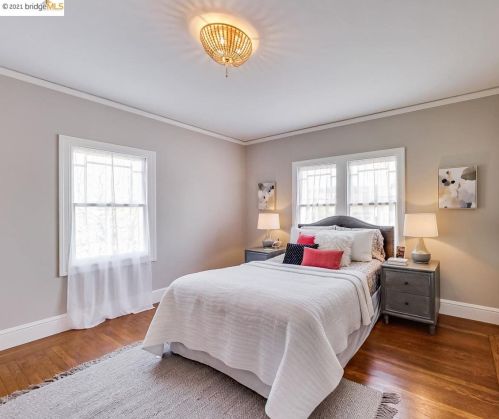 1310 Santa Fe, Berkeley CA 94702-1027 exterior