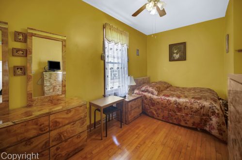 5029 Eddy St, Chicago IL 60641-3550 exterior