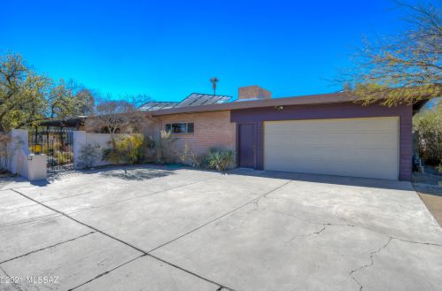 201 Irving Ave, Tucson AZ 85711-6239 exterior