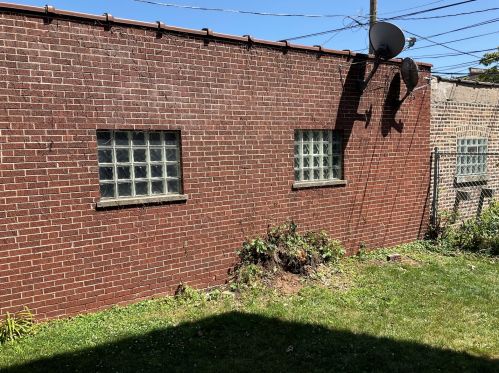 7915 Rhodes Ave, Chicago IL 60619-3020 exterior