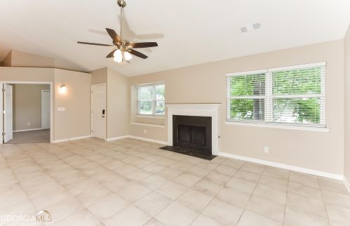 738 Stonebridge Way, Lithonia GA  30058-9044 exterior