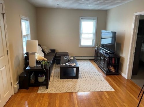 205 Federal St, Providence, RI 02903-1462