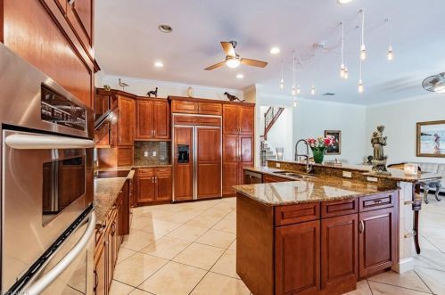 1800 Senegal Date Dr, Naples, FL 34119-3385