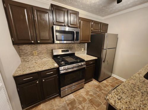 1411 Keys Crossing Dr, Atlanta GA  30319-4043 exterior