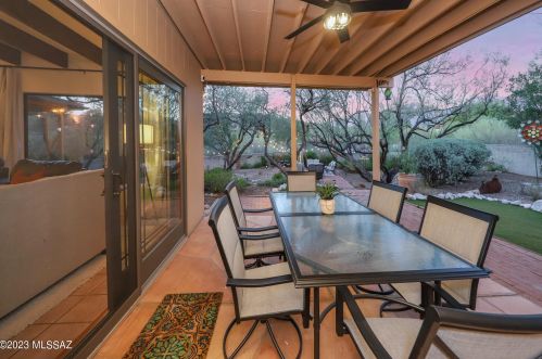 3865 Tanuri Dr, Tucson AZ 85750-1939 exterior