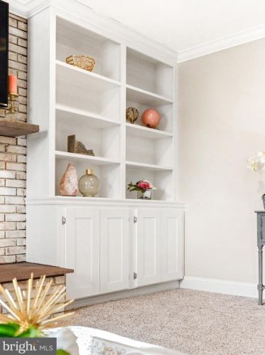 4721 Jasmine Dr, Rockville MD exterior