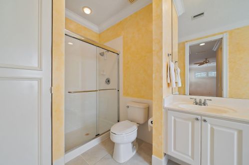 129 Barbados Dr, Jupiter FL 33458-2913 exterior