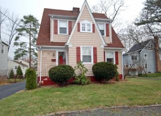 10 Center Pl, Chatham Township NJ  07928-2524 exterior