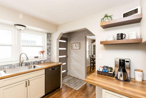 2277 Miner Ave, Meskegon MI 49441-1260 exterior