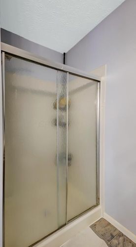 2227 Frst Rdg Dr, Hebron OH 43025-8000 exterior