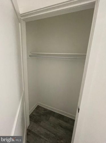 924 15 St, Philadelphia PA 19146-2141 exterior