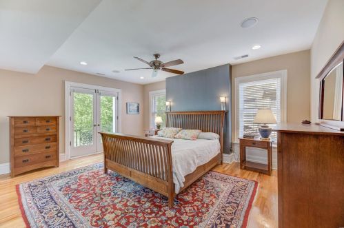 4421 Westminster Pl, Saint Louis MO 63108-1812 exterior