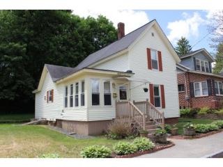 31 Highland St, Concord NH  03301-4563 exterior