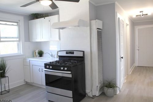 73 Dixon Ave, Paterson NJ  07501-2521 exterior